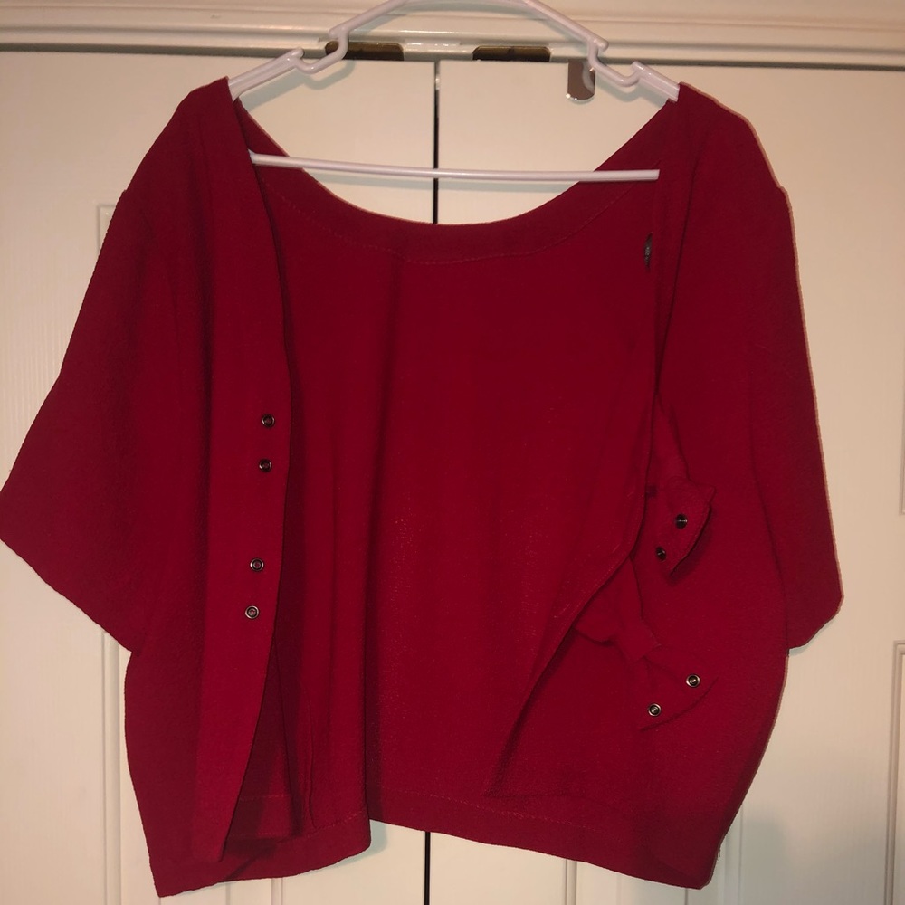 Red crop top - Picture 3 of 4